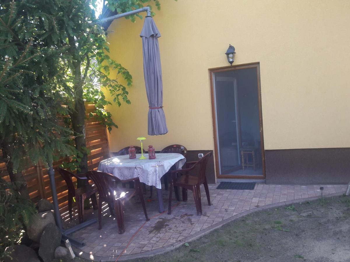 Dolistowka Apartamenty, Pole Namiotowe, Balia Z Jacuzzi, Ogrod Warzywny Dla Gosci, Plac Zabaw Dla Dzieci Goniadz Esterno foto