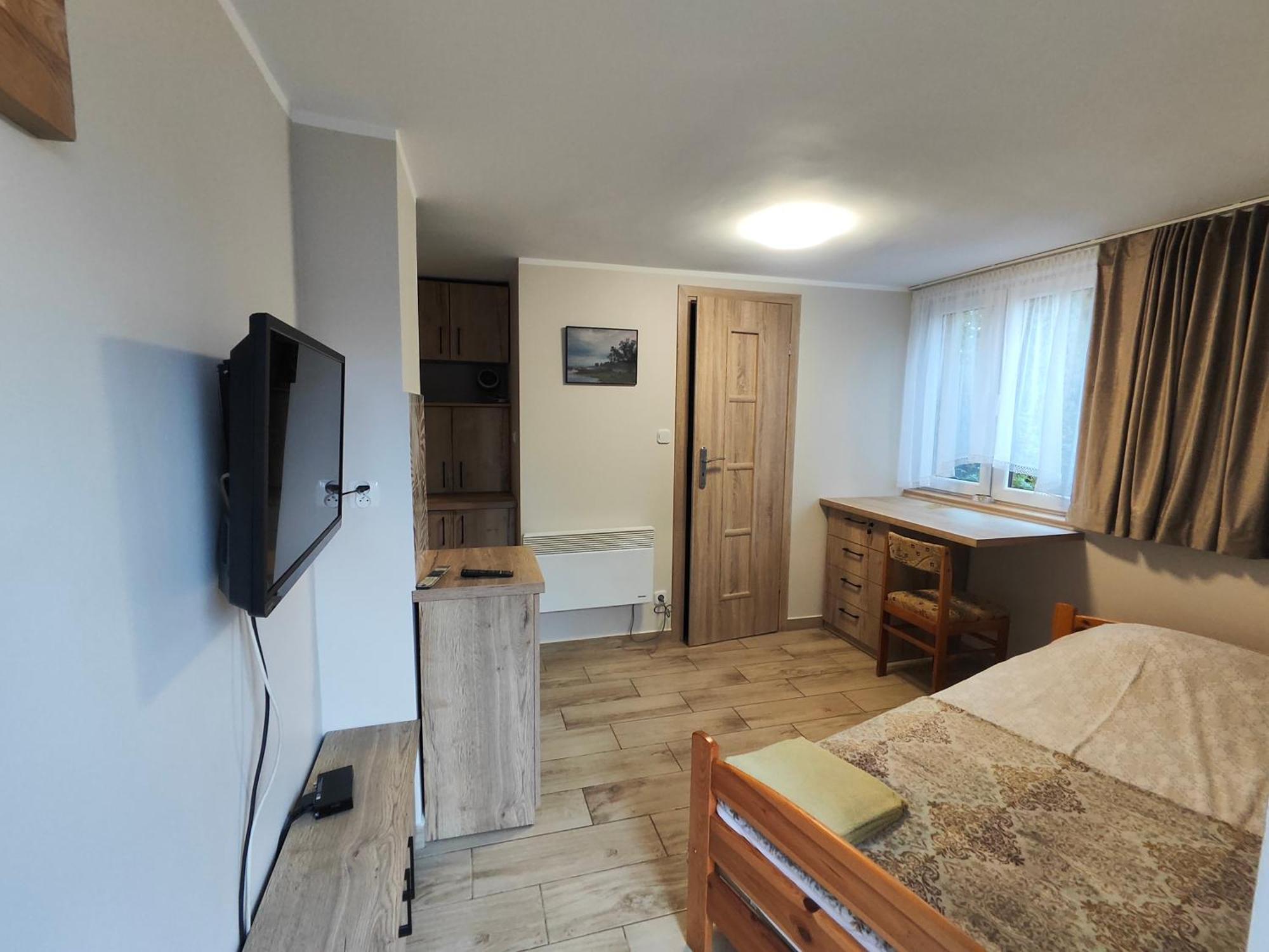 Dolistowka Apartamenty, Pole Namiotowe, Balia Z Jacuzzi, Ogrod Warzywny Dla Gosci, Plac Zabaw Dla Dzieci Goniadz Esterno foto